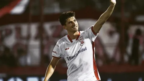 ¿Por qué no juega Ignacio Pussetto en Huracán vs. Banfield y cuándo debuta?