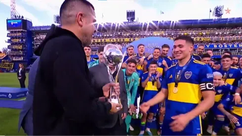 VIDEO | No se vio: el gesto de Riquelme a los juveniles de Boca tras consagrarse campeones