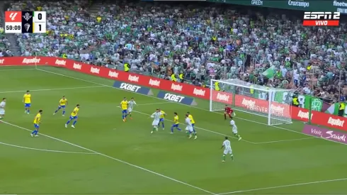 VIDEO | El golazo de Guido Rodriguez para darle el empate a Betis contra Cadiz