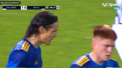 ¡Se calentó Cavani! El delantero de Boca y un fuerte cruce con Barco tras un reproche