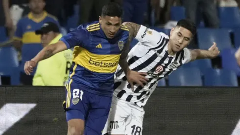 ¿Qué le pasó a Equi Fernández? Almirón explicó su lesión tras el Boca – Talleres