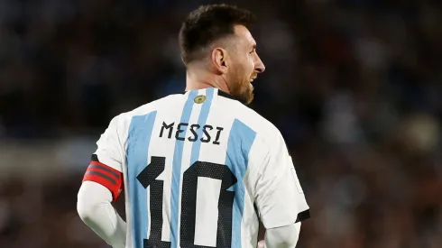Con Messi y dos tocados: los XI de Argentina para visitar a Perú