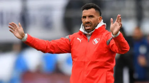 Carlos Tevez, entrenador de Independiente.
