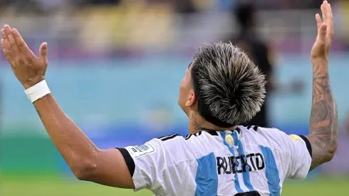 Agustín Ruberto celebrando un gol con la Selección Argentina.
