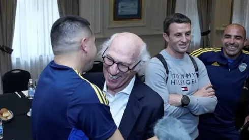 El encuentro entre Riquelme y Bianchi en la despedida de Román