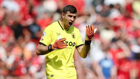 Malas noticias para Emiliano Martínez.
