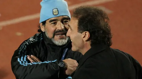 Oscar Ruggeri opinó sobre la relación que Diego Maradona tuvo con las drogas. Getty Images.
