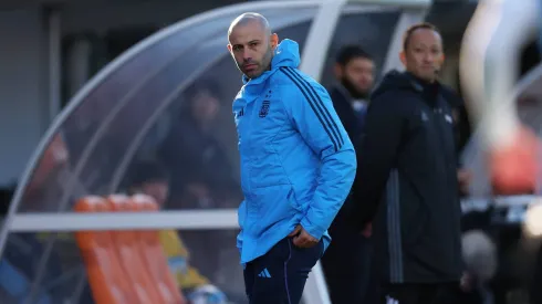 Mascherano, entrenador de la Sub 23.
