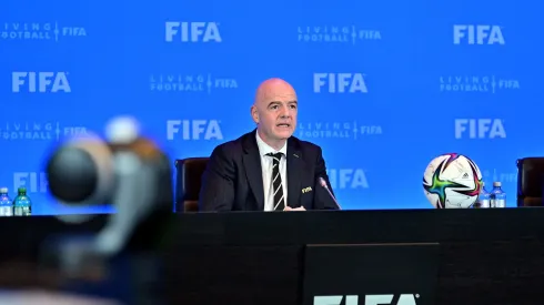 FIFA rompió el silencio tras los rumores de la tarjeta azul en el fútbol