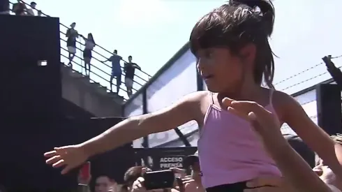 La pequeña niña que enterneció a todos.