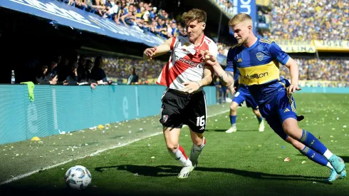 Colidio y Valentini en el último superclásico.
