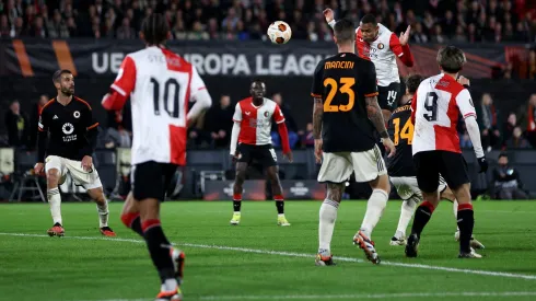 Con Dybala y Paredes, Roma no pudo ante Feyenoord por la Europa League