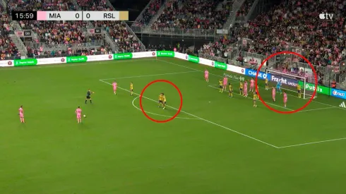Así le defendieron un tiro libre a Messi en la MLS.