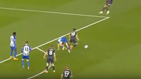 El cruce entre Julián y Barco.