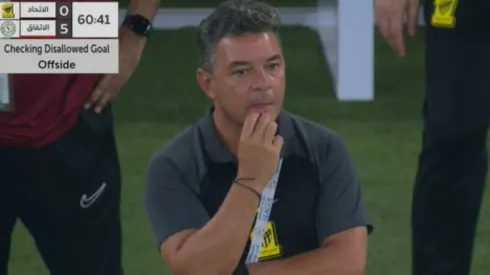 Marcelo Gallardo y su cara de resignación ante el 5-0.
