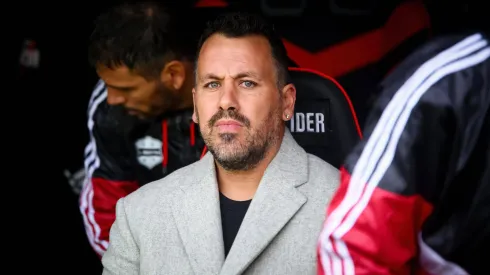 Fabbiani, entrenador de Riestra.