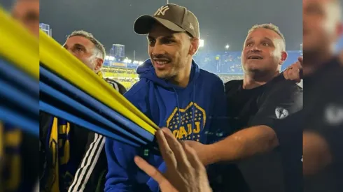 Leandro Paredes en medio de "La 12"