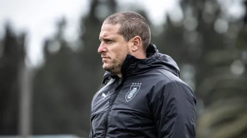 El 'Ruso' Pérez dirige a la Selección de Uruguay en este amistoso.
