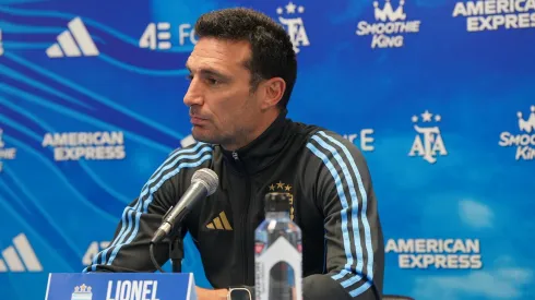 Scaloni habló en conferencia de prensa.