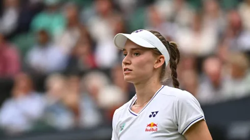 Elena Rybakina va por su segundo título de Wimbledon (IMAGO)
