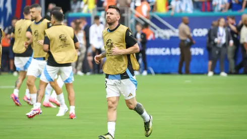 Lionel Messi hizo la entrada en calor
