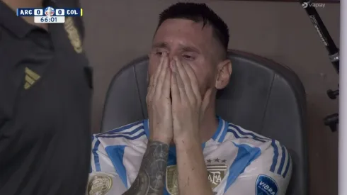 Messi lloró al salir del campo de juego.
