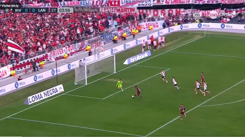 Moreno abrió la ventaja para Lanús.