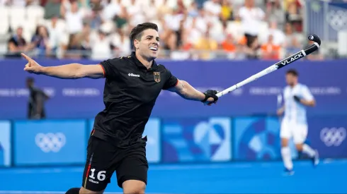 Peillat celebrando su gol ante Argentina.
