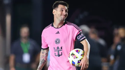 Fernando Ortiz, que tuvo un fuerte cruce con Lionel Messi, podría ser despedido de los Rayados de Monterrey.
