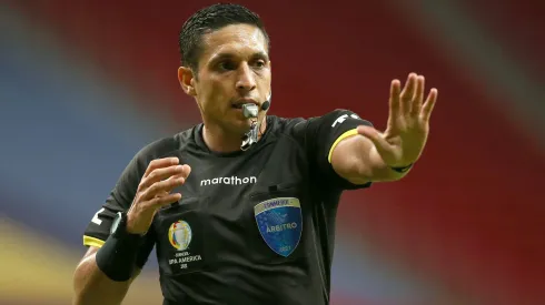 Jesús Valenzuela, el árbitro de la ida entre Boca y Cruzeiro.
