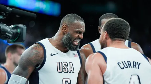 LeBron James y Stephen Curry, las máximas figuras del "Dream Team" de París 2024.
