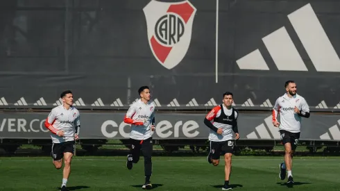 River hoy: la situación de Gattoni, el arribo de Muniain a Argentina y las partidas de Boselli y Guillén