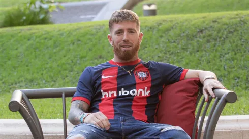 Iker Muniain fue presentado en San Lorenzo.