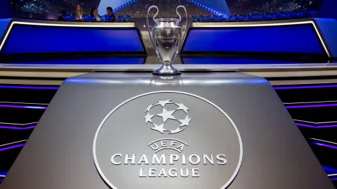 El anhelado trofeo de la Champions League.
