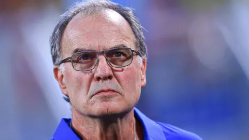 Tras el conflicto, Marcelo Bielsa cambia la formación de Uruguay y descoloca a los hinchas: "¿Estoy viendo bien?"