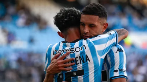 Racing venció 4-3 a Defensa en un partidazo