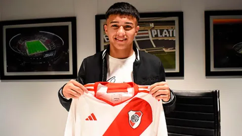 Felipe Esquivel, la joya de River de tan solo 16 años.