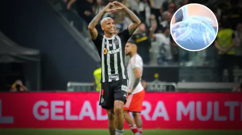 Deyverson sacó una misteriosa camiseta.