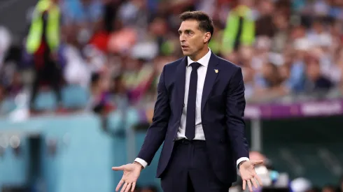 Dejó su cargo en Europa.