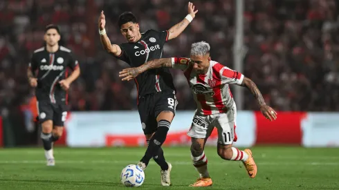 Maximiliano Meza, la figura del partido.
