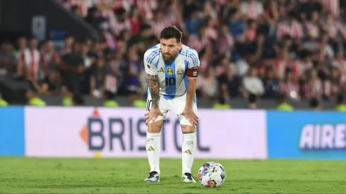 La agresión que sufrió Messi en pleno partido entre Paraguay y Argentina