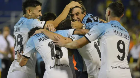 Racing venció a Rosario Central y es escolta de Vélez.
