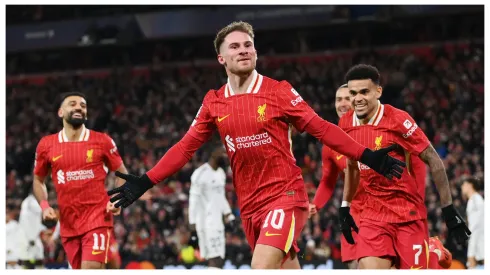 Alexis Mac Allister festeja su gol ante Real Madrid en la victoria de los Reds por 2-0.