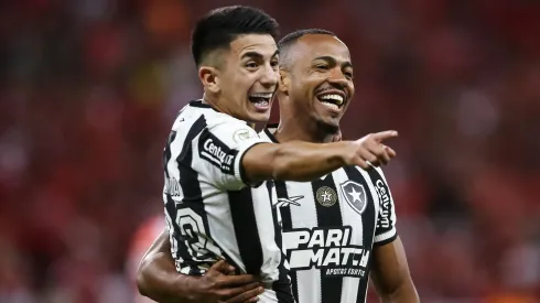 Thiago Almada, campeón del mundo con la Selección Argentina.