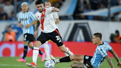 Racing y River se enfrentan en Avellaneda.
