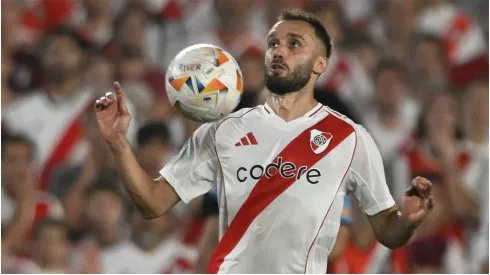 Germán Pezzella durante un partido de River.
