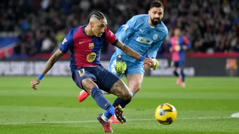 Raphinha atraviesa un momento brillante, acumulando seis goles en sus últimos cinco encuentros oficiales.