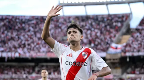 Horas contadas: la millonaria oferta que llegó a River por Pablo Solari