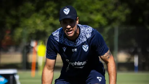 Problema para Sebastián Domínguez en Vélez: un futbolista se plantó y pidió no jugar más