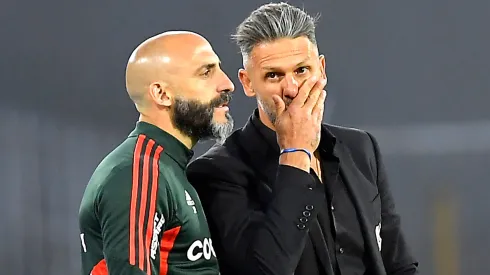 Javier Pinola y Martín Demichelis en River.
